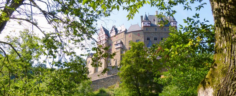 Burg Eltz in der  Eifel