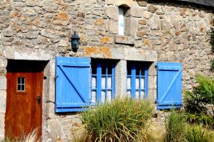 Frankreich Hunde-Ferienhaus aus Natursteinen
