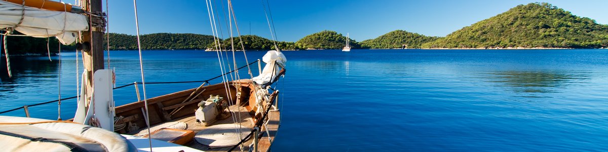 Kroatiens Küste vom Boot aus